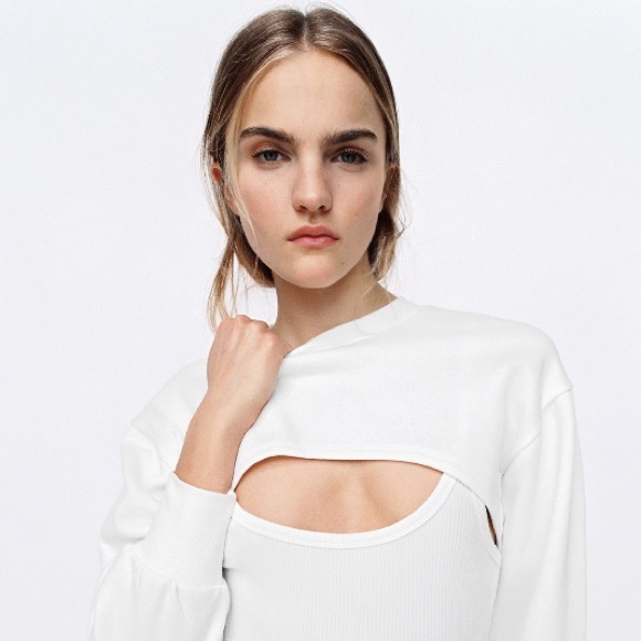 𝗡𝗪𝗧 𝗭𝗮𝗿𝗮 • Crop Sweatshirt - Picture 7 of 14